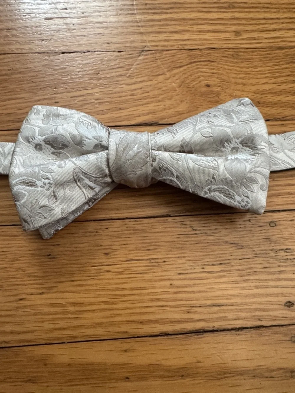 Silver Floral Jacquard Bow Tie